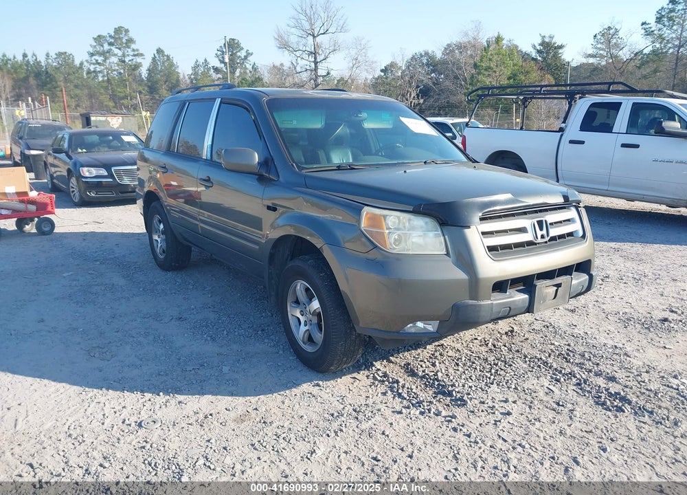 2006 HONDA PILOT EX-L VIN: 5FNYF18766B026721