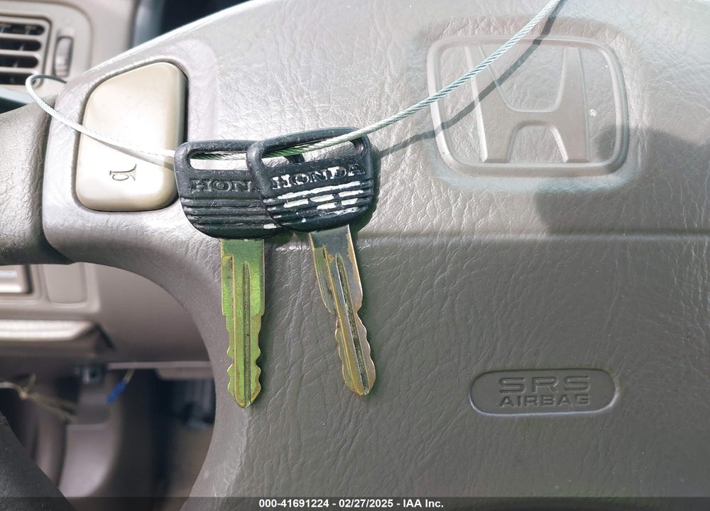 2000 HONDA CIVIC LX VIN: 2HGEJ6677YH506749