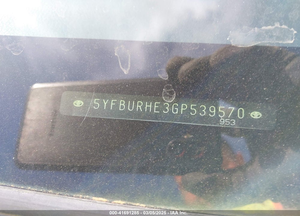 2016 TOYOTA COROLLA VIN: 5YFBURHE3GP539570