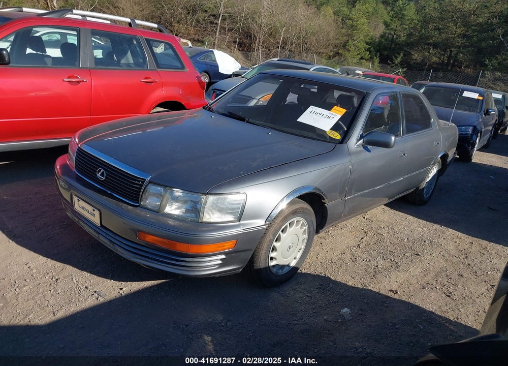 1991 LEXUS LS 400 VIN: JT8UF11E2M0048670