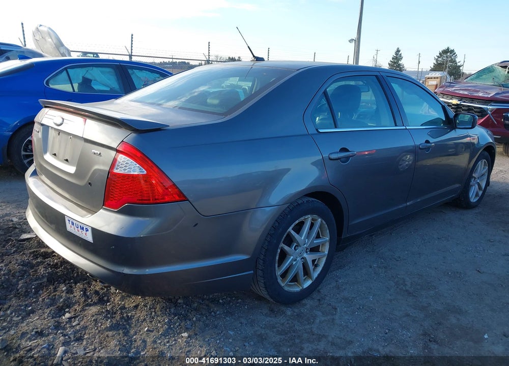 2010 FORD FUSION VIN: 3FAHP0JA3AR326999