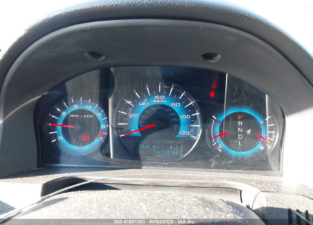 2010 FORD FUSION VIN: 3FAHP0JA3AR326999