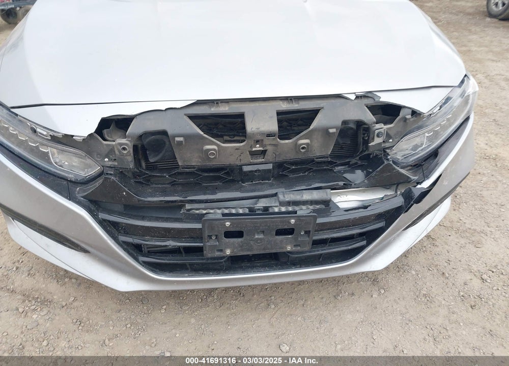 2018 HONDA ACCORD VIN: 1HGCV1E34JA189126