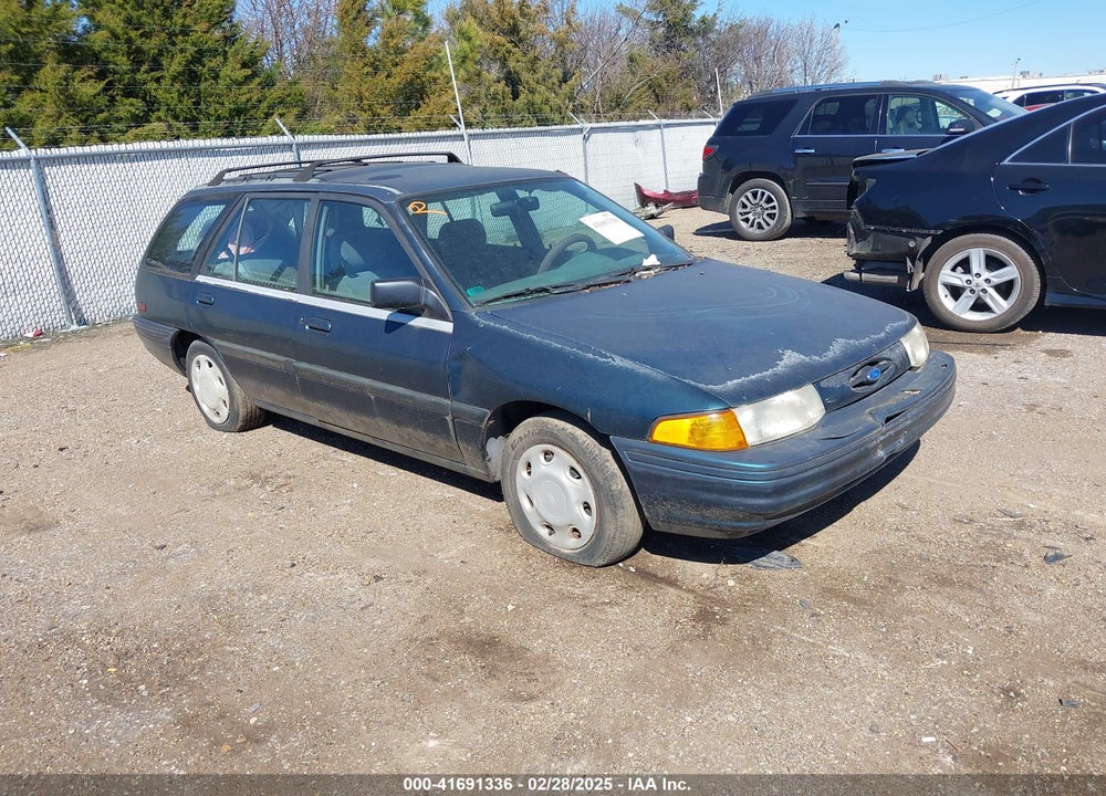 1995 FORD ESCORT LX/SPORT VIN: 3FASP15J0SR138111