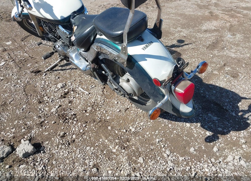 1999 YAMAHA XVS65 A VIN: JYAVM01E0XA010547