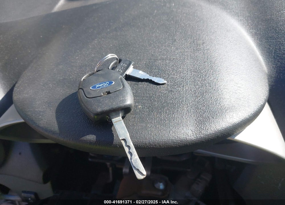 2011 FORD FIESTA VIN: 3FADP4BJ2BM171722