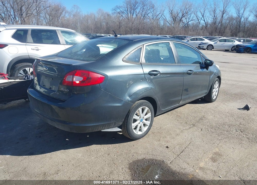 2011 FORD FIESTA VIN: 3FADP4BJ2BM171722