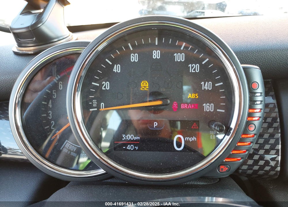 2015 MINI HARDTOP VIN: WMWXU3C51F2B57061