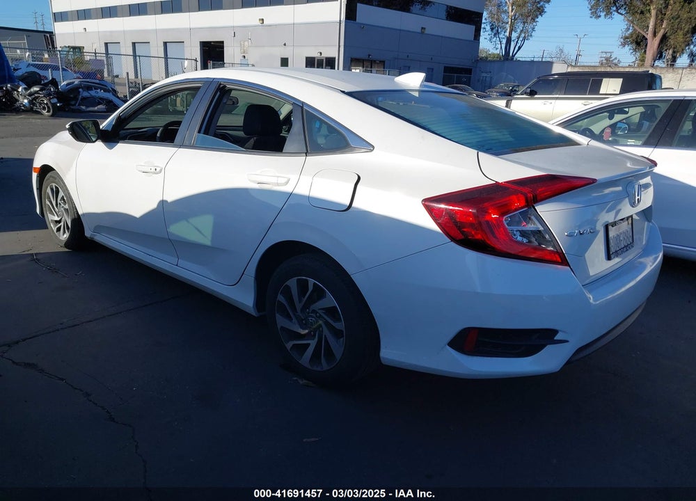 2018 HONDA CIVIC EX VIN: 2HGFC2F75JH513339