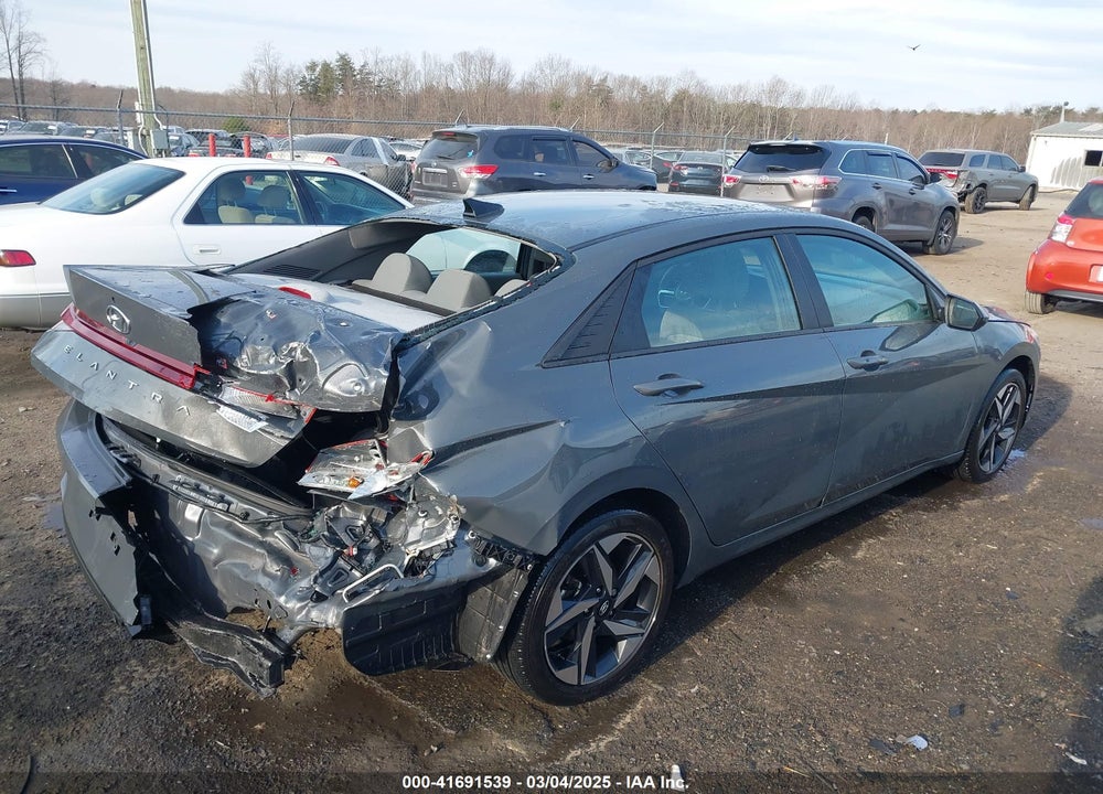 2023 HYUNDAI ELANTRA VIN: KMHLS4AGXPU610917