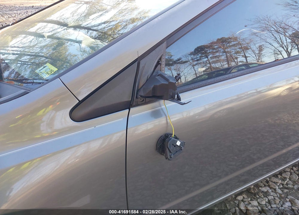2006 HONDA CIVIC LX VIN: 2HGFG12686H581895