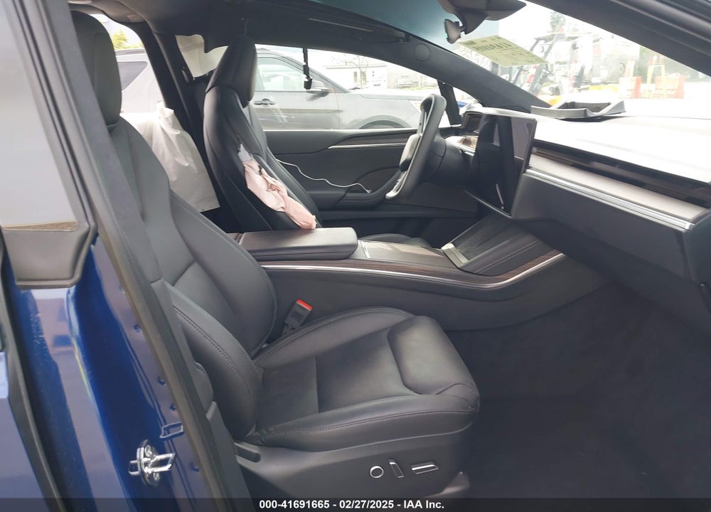 2024 TESLA MODEL X VIN: 7SAXCAE59RF436735