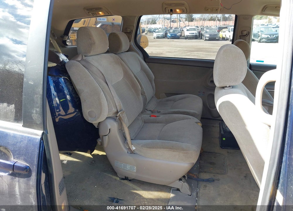 2006 TOYOTA SIENNA CE VIN: 5TDZA23C16S500373