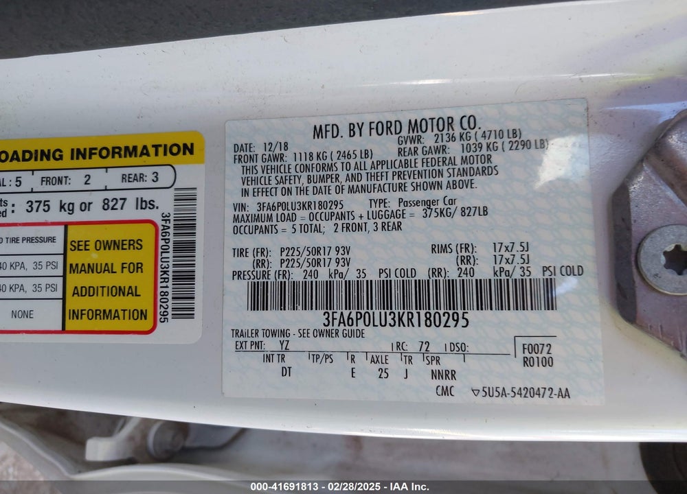 2019 FORD FUSION VIN: 3FA6P0LU3KR180295