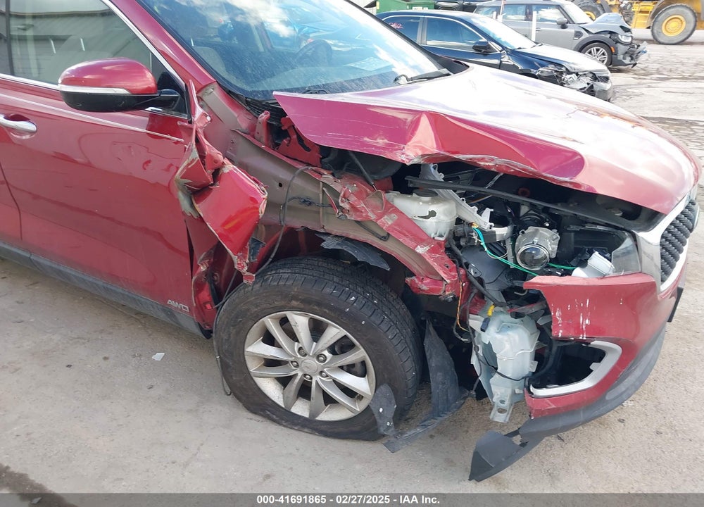 2016 KIA SORENTO 2.4L LX VIN: 5XYPGDA37GG023130