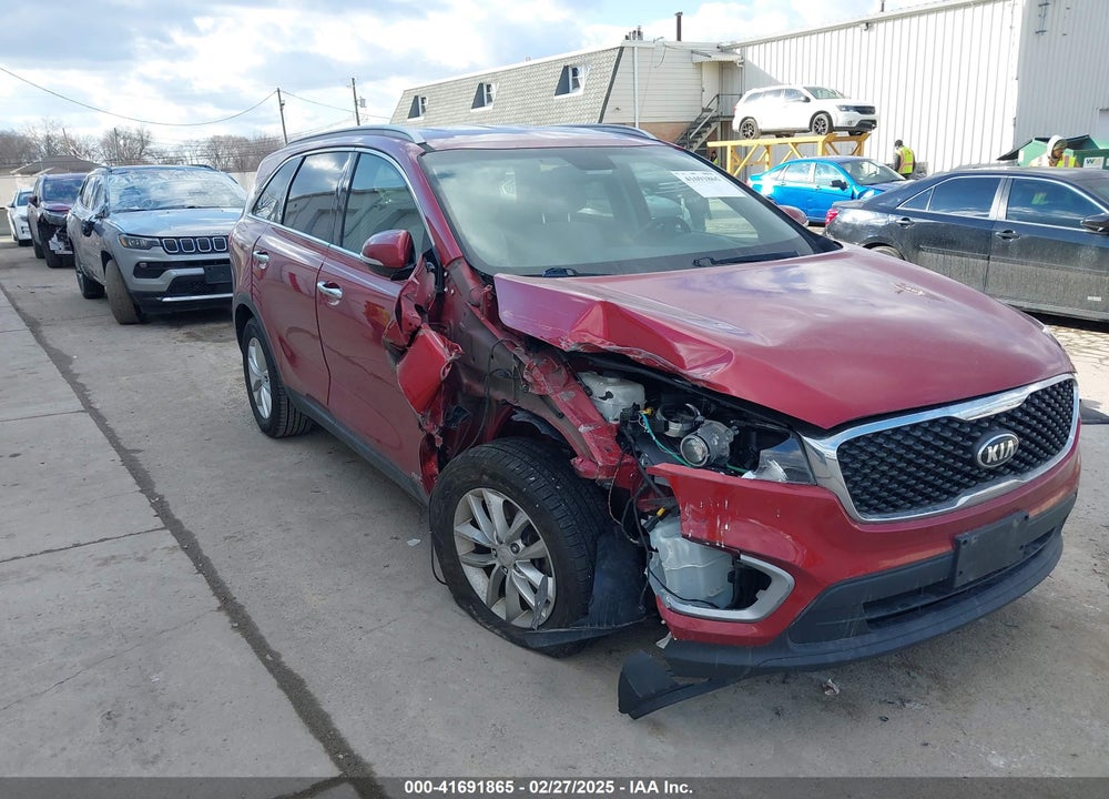 2016 KIA SORENTO 2.4L LX VIN: 5XYPGDA37GG023130