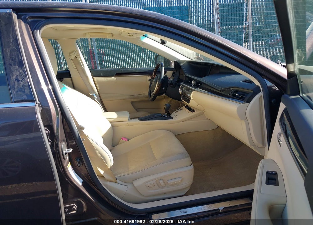2013 LEXUS ES 350 VIN: JTHBK1GG9D2035298