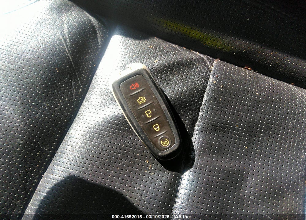 2019 FORD TAURUS VIN: 1FAHP2F87KG111524