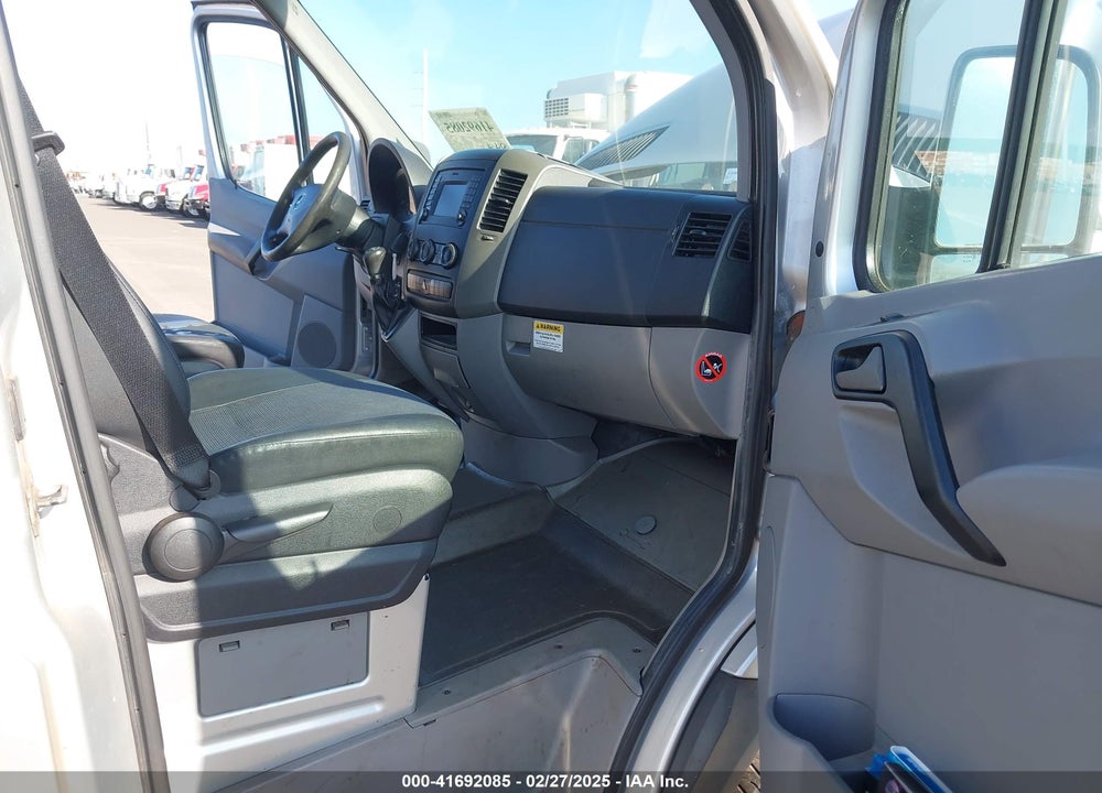 2015 MERCEDES-BENZ SPRINTER 2500 VIN: WDZPE8CC2F5949937