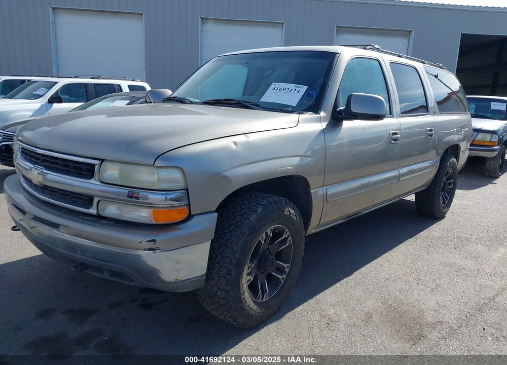 2001 CHEVROLET SUBURBAN 1500 LT VIN: 3GNFK16T41G147888