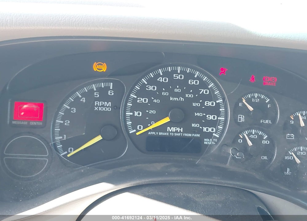 2001 CHEVROLET SUBURBAN 1500 LT VIN: 3GNFK16T41G147888