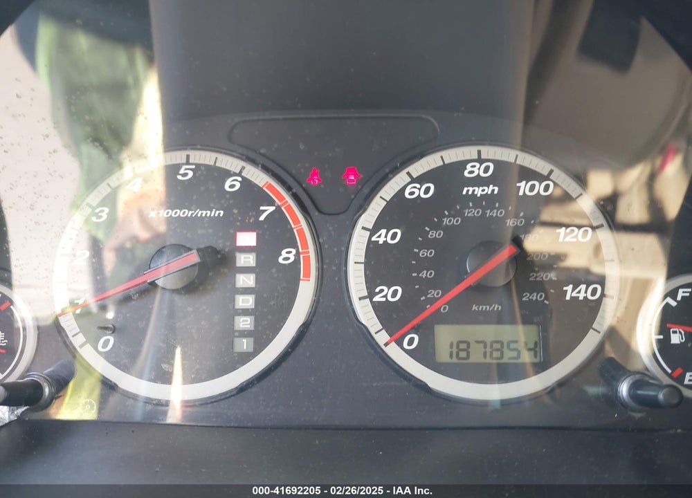 2004 HONDA CR-V LX VIN: JHLRD68484C016170