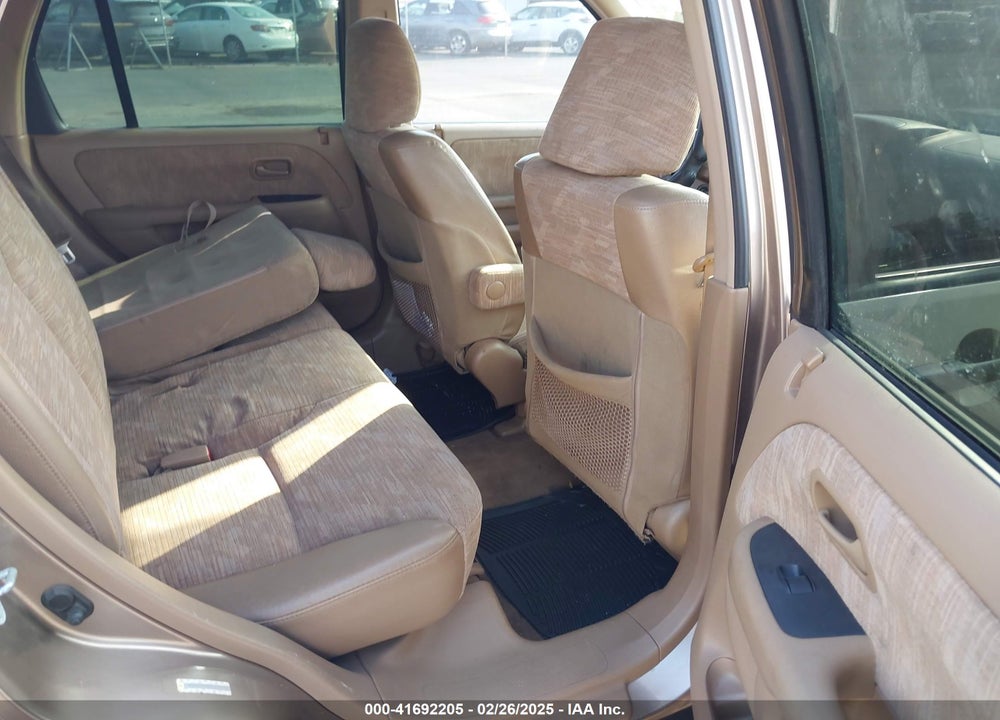 2004 HONDA CR-V LX VIN: JHLRD68484C016170