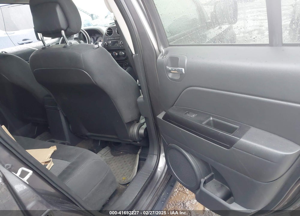 2016 JEEP PATRIOT VIN: 1C4NJRBB3GD552049
