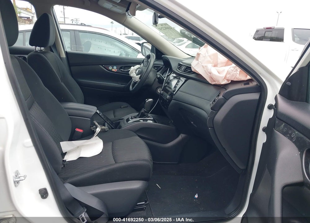 2017 NISSAN ROGUE S VIN: KNMAT2MT9HP573509