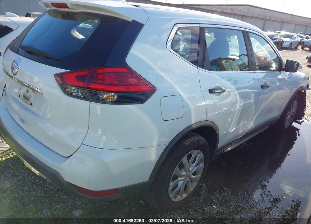 2017 NISSAN ROGUE S VIN: KNMAT2MT9HP573509