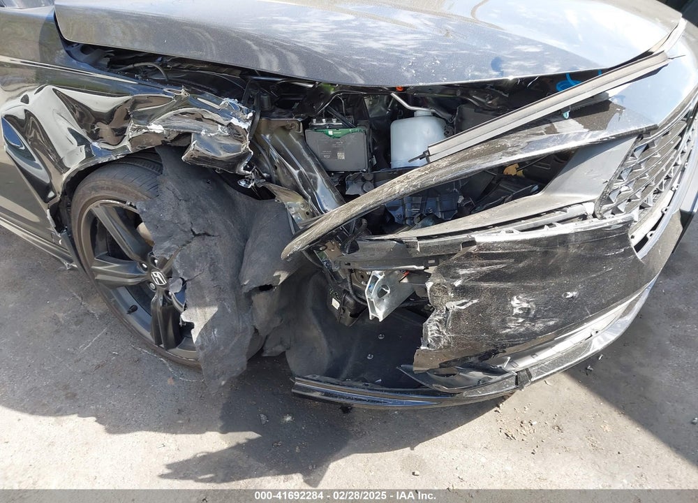2024 HONDA ACCORD HYBRID SPORT-L VIN: 1HGCY2F7XRA086612
