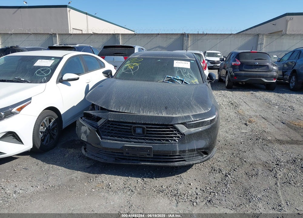 2024 HONDA ACCORD HYBRID SPORT-L VIN: 1HGCY2F7XRA086612