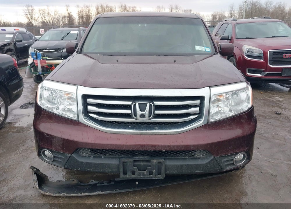 2012 HONDA PILOT EX VIN: 5FNYF4H47CB049685