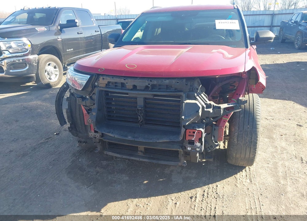 2022 FORD EXPLORER XLT VIN: 1FMSK7DH1NGC11567