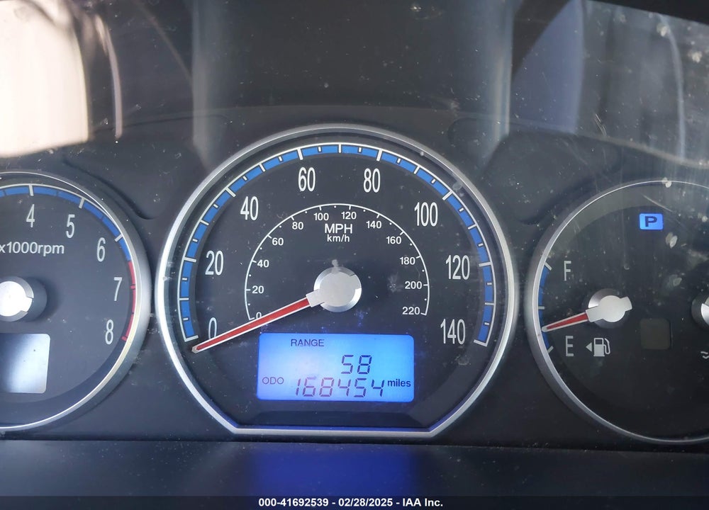 2008 HYUNDAI SANTA FE GLS VIN: 5NMSG73D58H182253