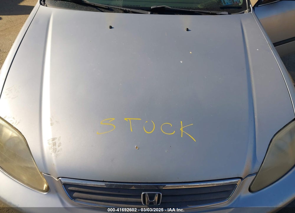 1999 HONDA CIVIC VIN: 2HGEJ6675XH570187