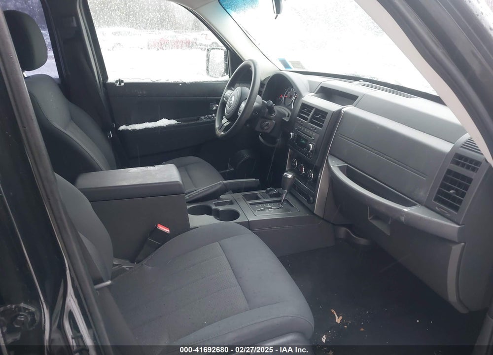 2011 JEEP LIBERTY SPORT VIN: 1J4PN2GK3BW530184