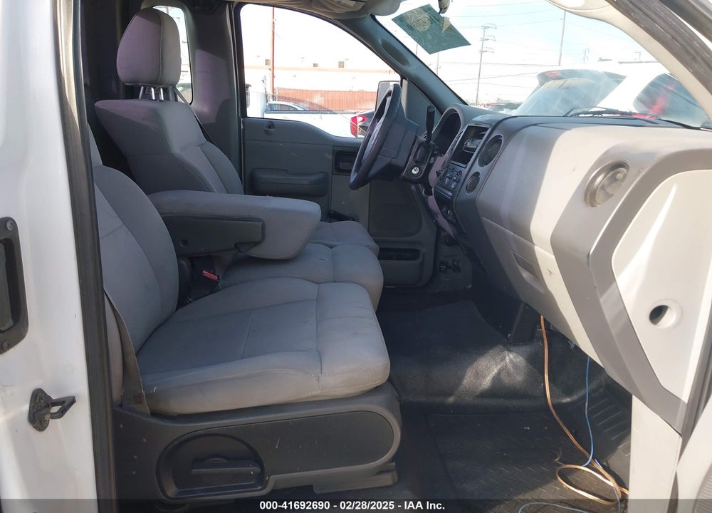 2005 FORD F-150 STX/XL/XLT VIN: 1FTRF12255NC08377