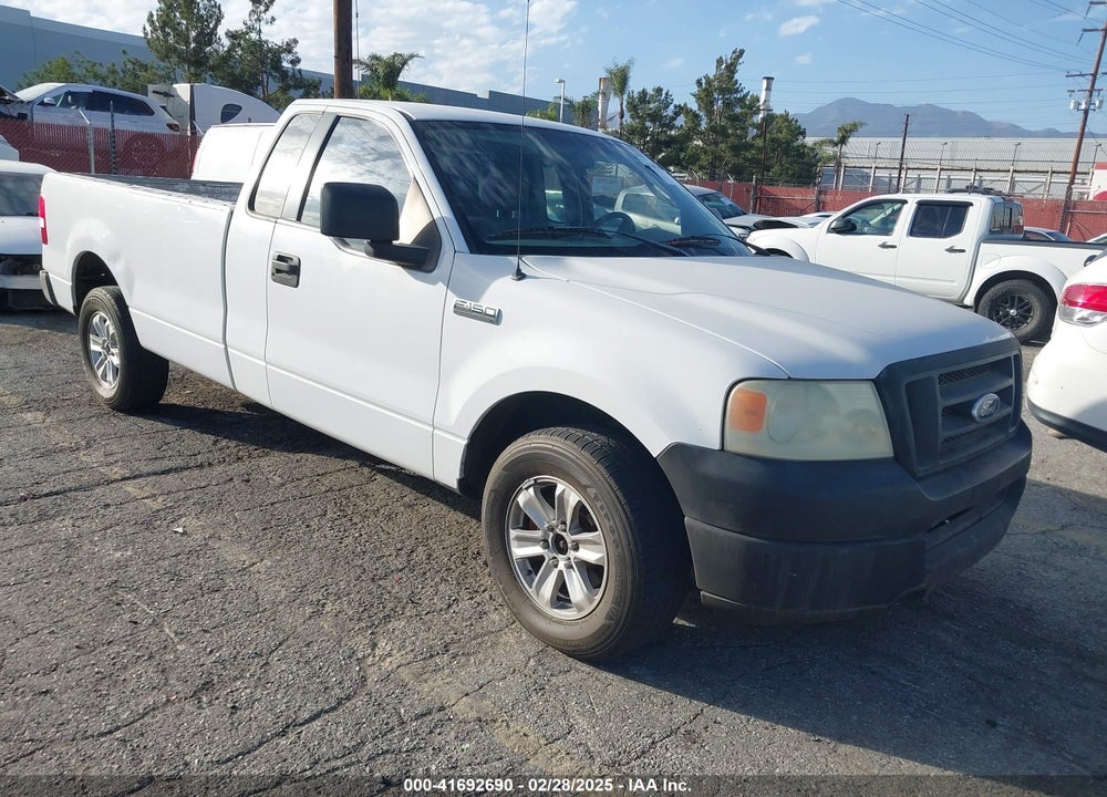 2005 FORD F-150 STX/XL/XLT VIN: 1FTRF12255NC08377