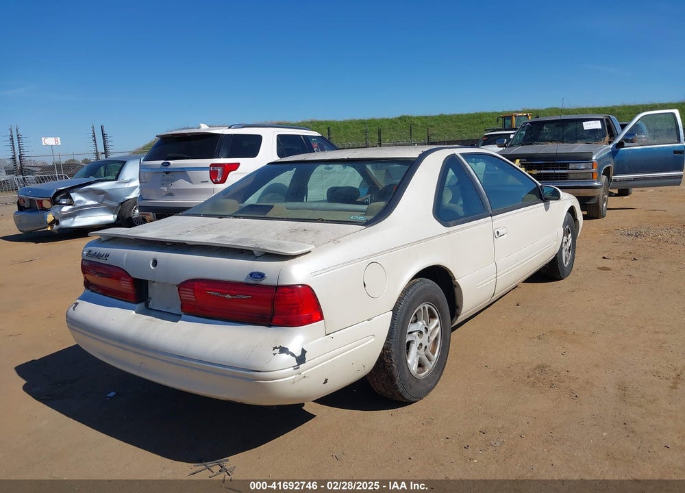 1996 FORD THUNDERBIRD LX VIN: 1FALP62W3TH135238