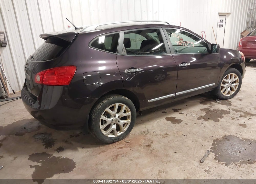 2013 NISSAN ROGUE SV W/SL PKG VIN: JN8AS5MVXDW627071