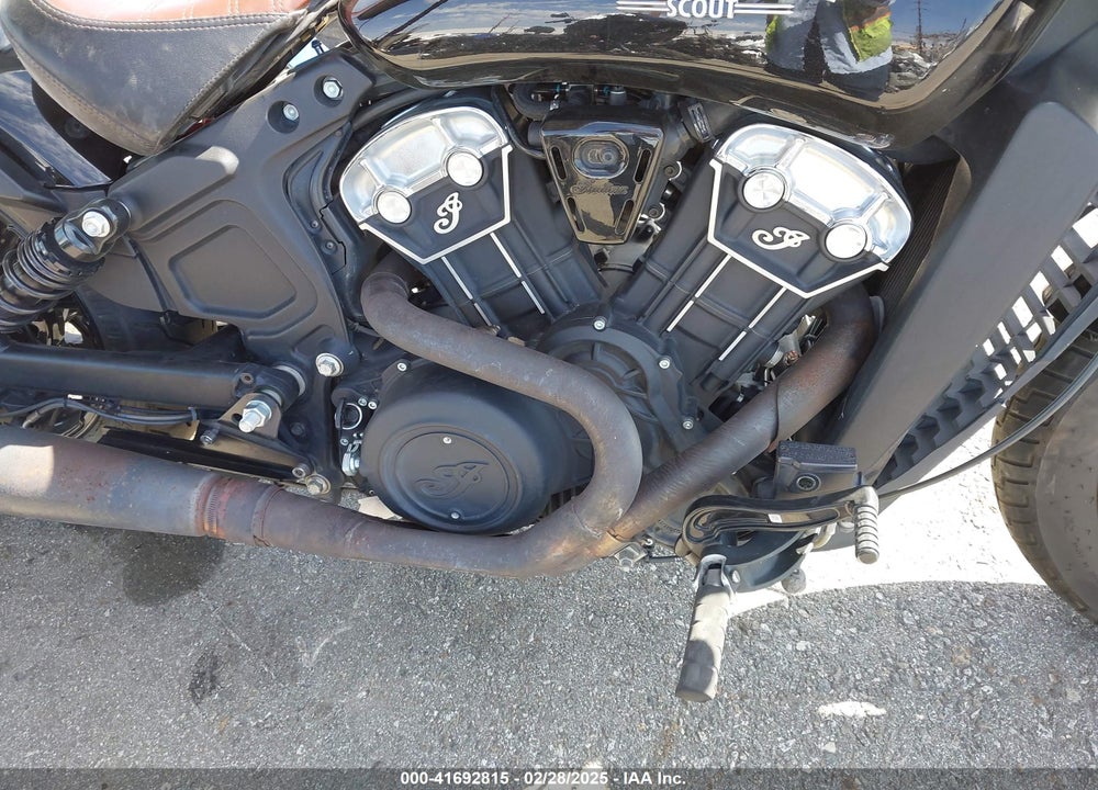 2021 INDIAN MOTORCYCLE CO. SCOUT BOBBER ABS VIN: 56KMTA00XM3164921