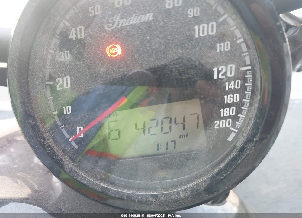 2021 INDIAN MOTORCYCLE CO. SCOUT BOBBER ABS VIN: 56KMTA00XM3164921