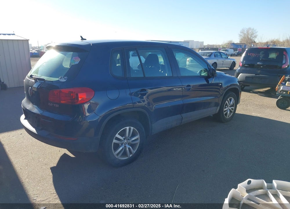 2013 VOLKSWAGEN TIGUAN VIN: WVGAV7AX3DW539270