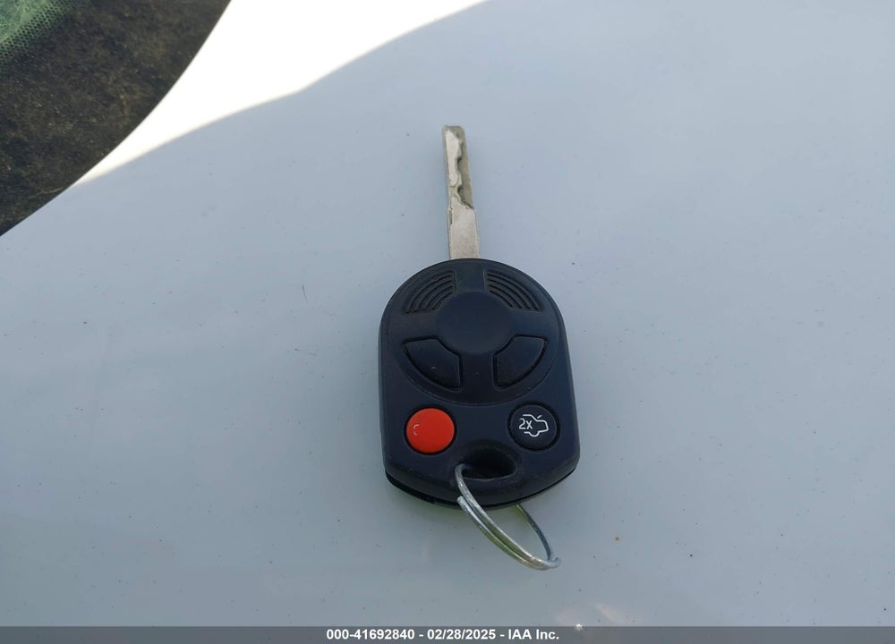 2014 FORD FOCUS VIN: 1FADP3F21EL443308