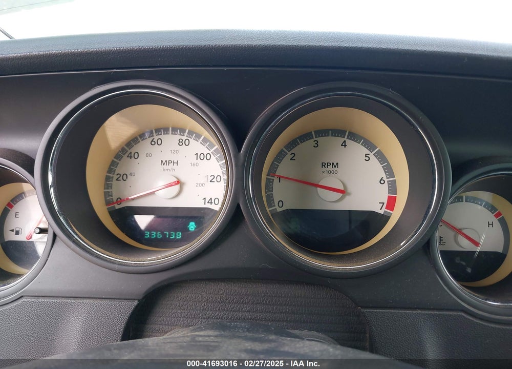 2010 DODGE CHALLENGER SE VIN: 2B3CJ4DVXAH238640