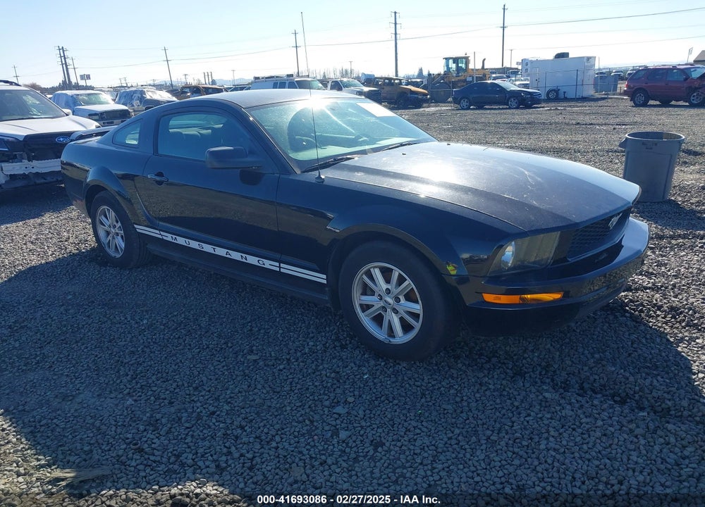 2005 FORD MUSTANG V6 DELUXE/V6 PREMIUM VIN: 1ZVFT80N555128494
