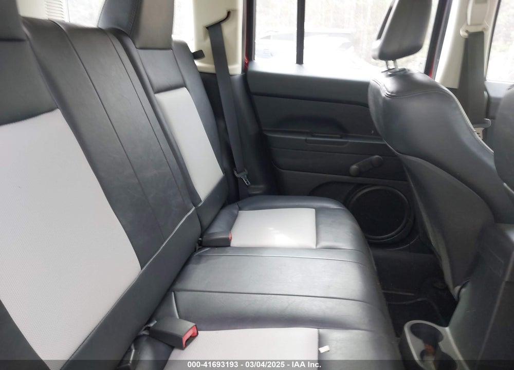 2008 JEEP PATRIOT SPORT VIN: 1J8FT28098D714899