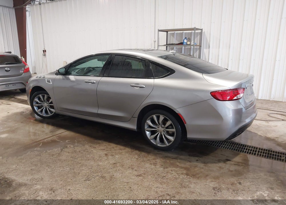 2016 CHRYSLER 200 VIN: 1C3CCCBB6GN178582
