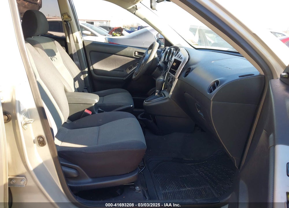 2004 TOYOTA MATRIX STANDARD VIN: 2T1LR32E94C230838